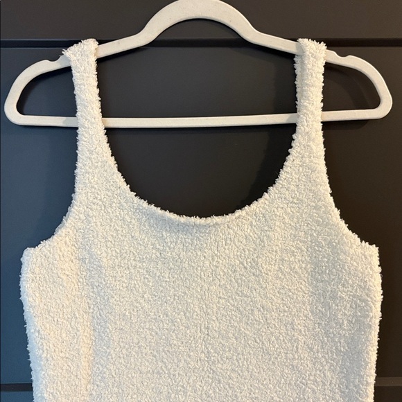 SKIMS White Textured Tank Top From cozy collection Fuzzy material cozy and soft! - Picture 2 of 4